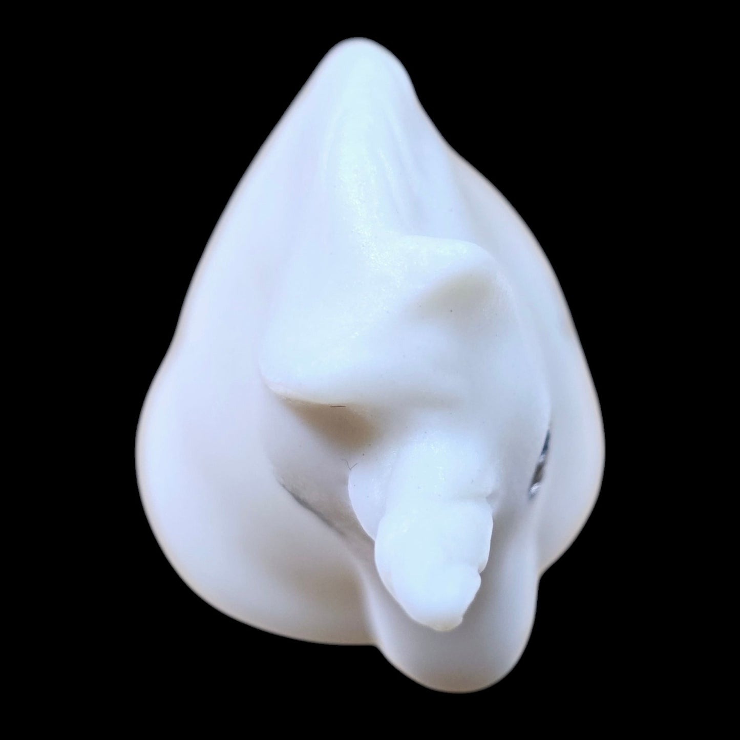 Vintage Signed White Unicorn Thimble by Donna, Signed D H 1985
