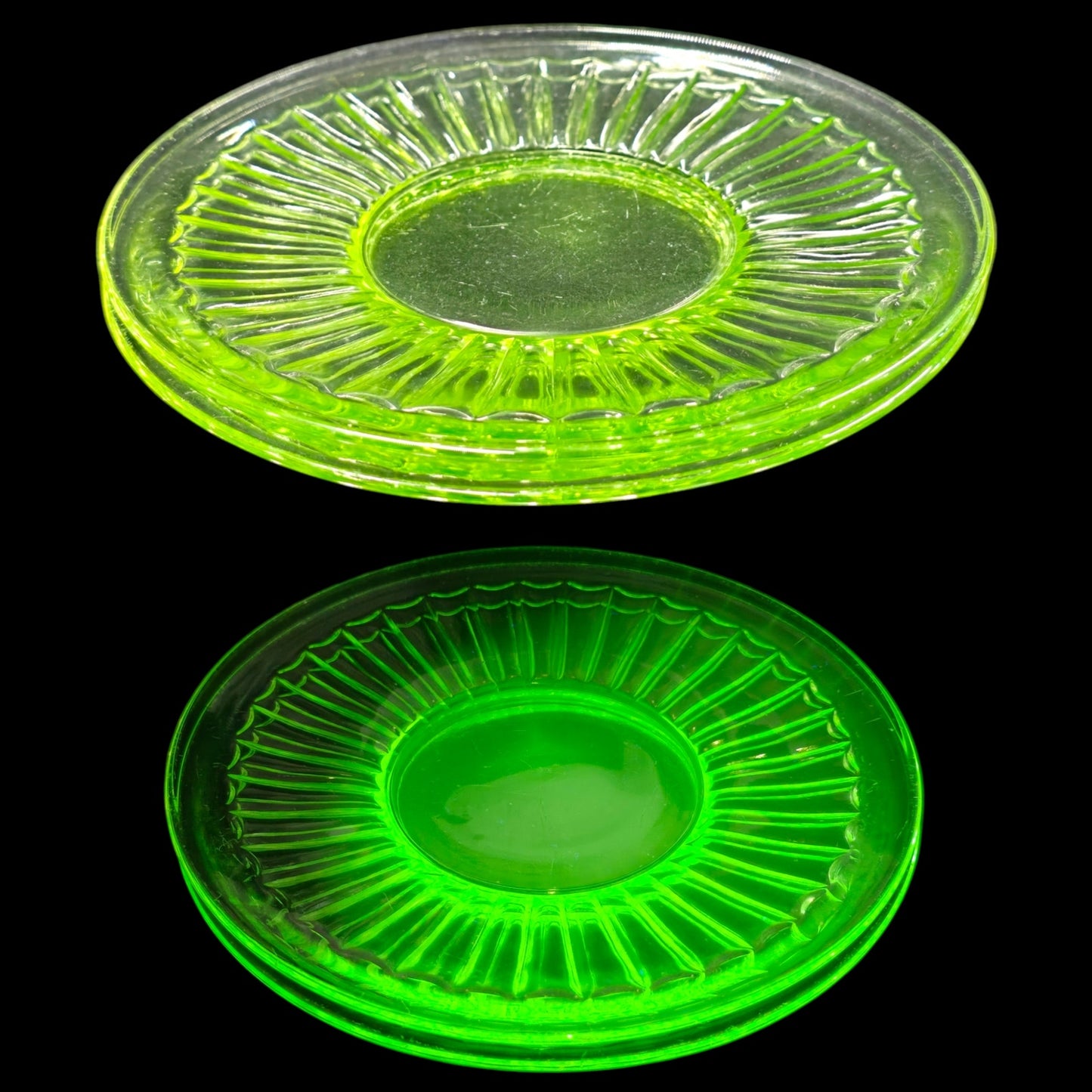 Set of 2 Vintage Uranium Glass Dessert Plates Optic Green 6"