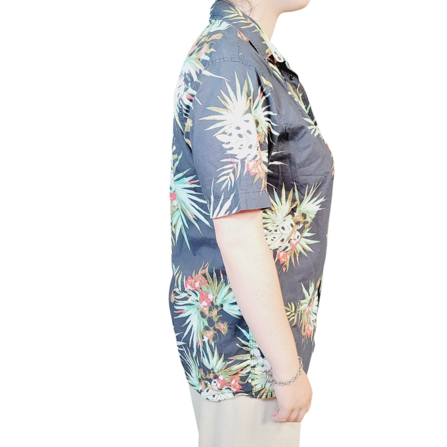 Rip Curl Black Hawaiian Floral Short Sleeve Button-Up Shirt, Size M