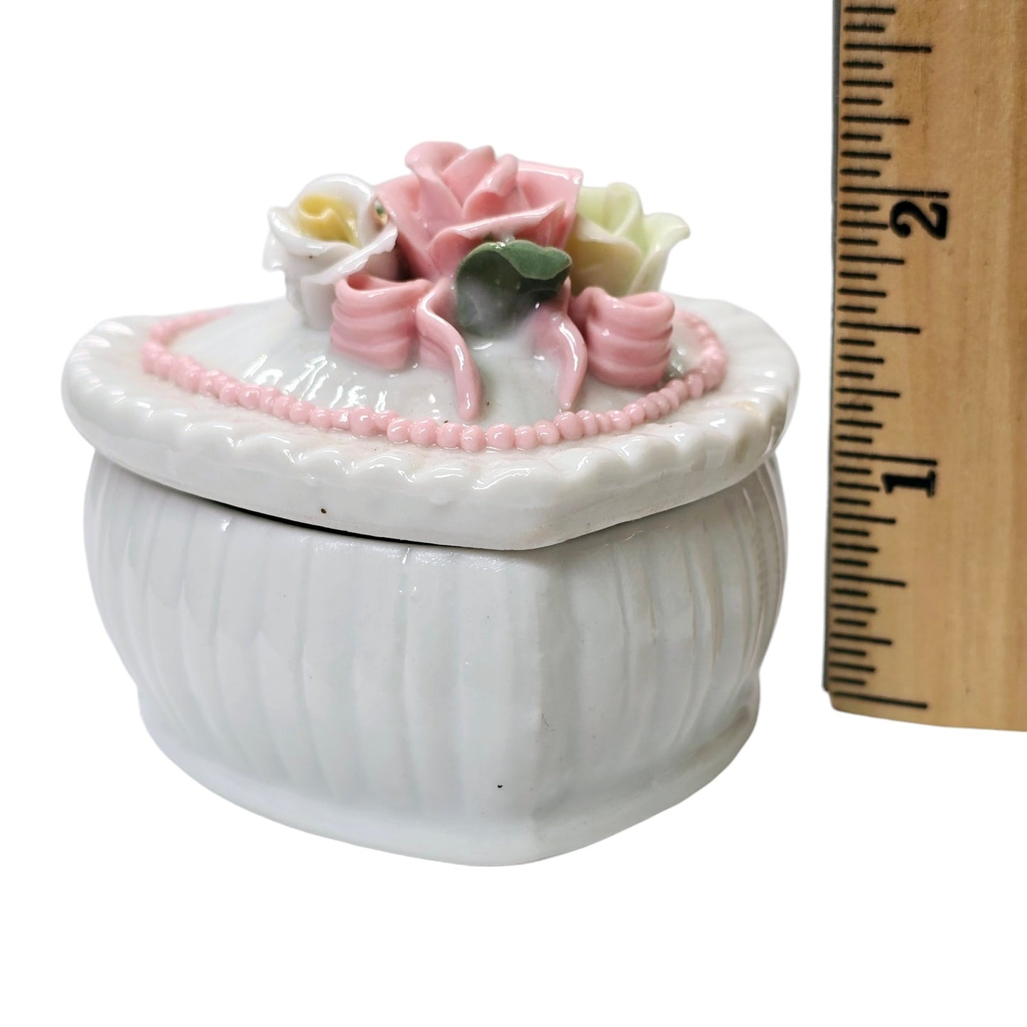 AS IS Vintage Heart Shaped Porcelain Trinket Box Ring Holder with Roses Accents