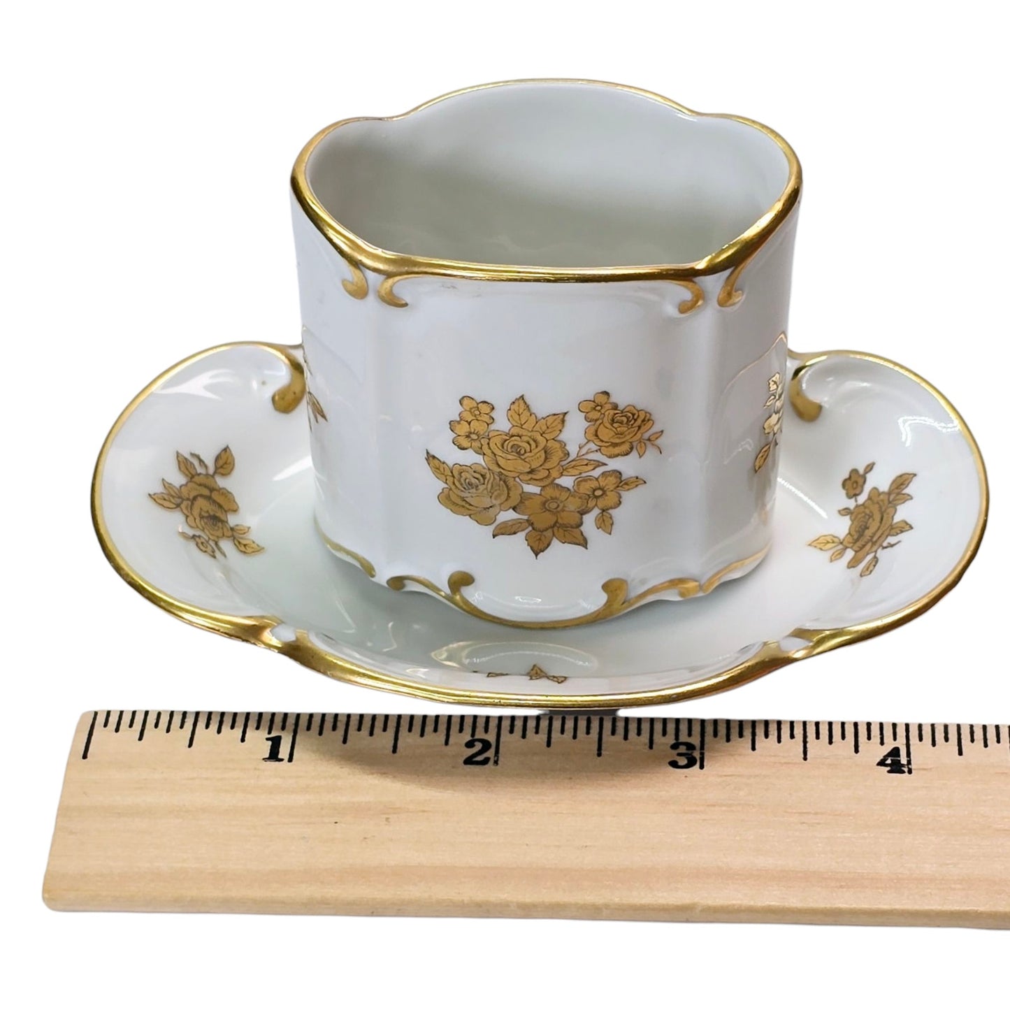 East Germany Von Kenneberg Porcelain Cigarette Holder and Dish