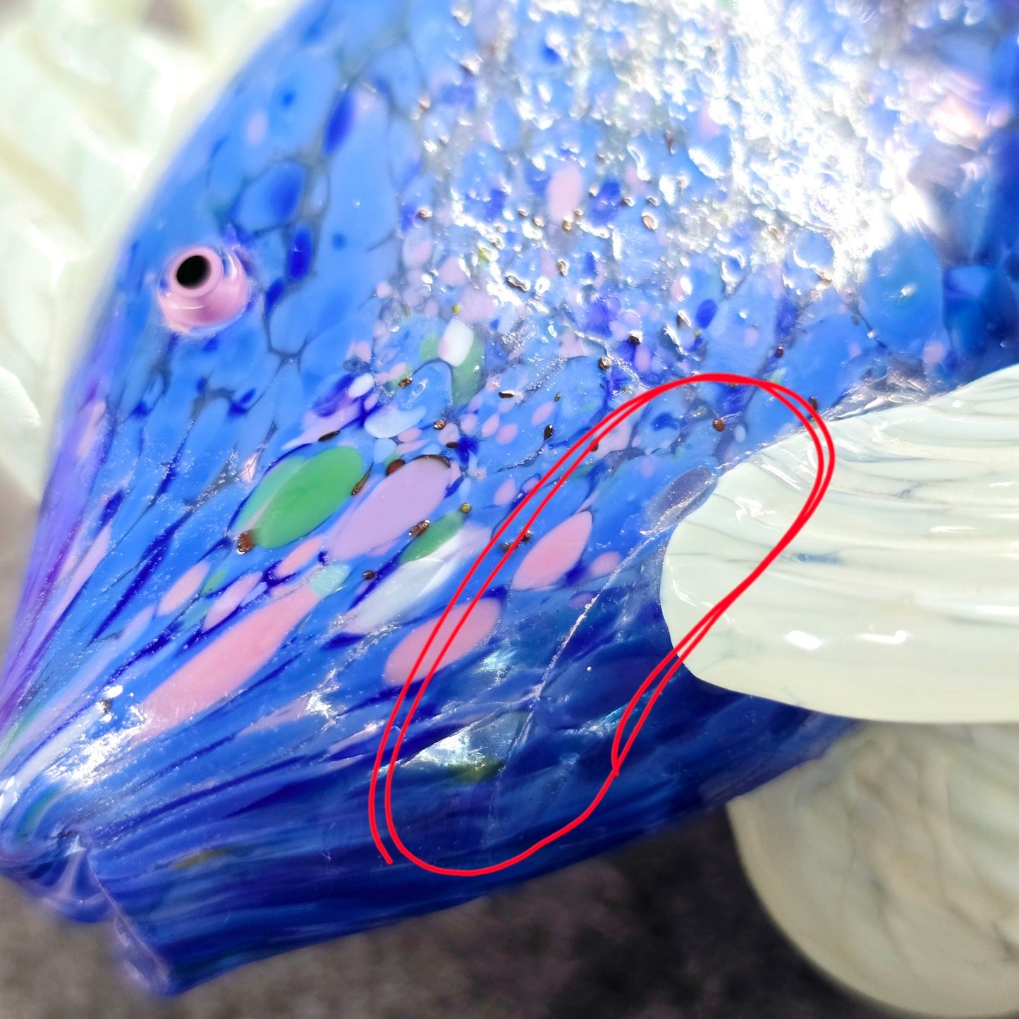 Gorgeous Blue Thames Art Glass Fish Hand Blown Fish Ornament Figurine Signed FLAW