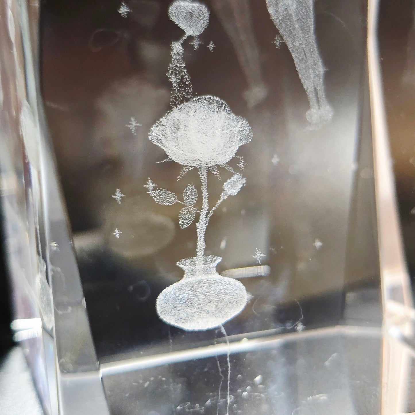 Disney Tinkerbell 3D Crystal Glass Cube Paperweight, Watering Flower Water Can