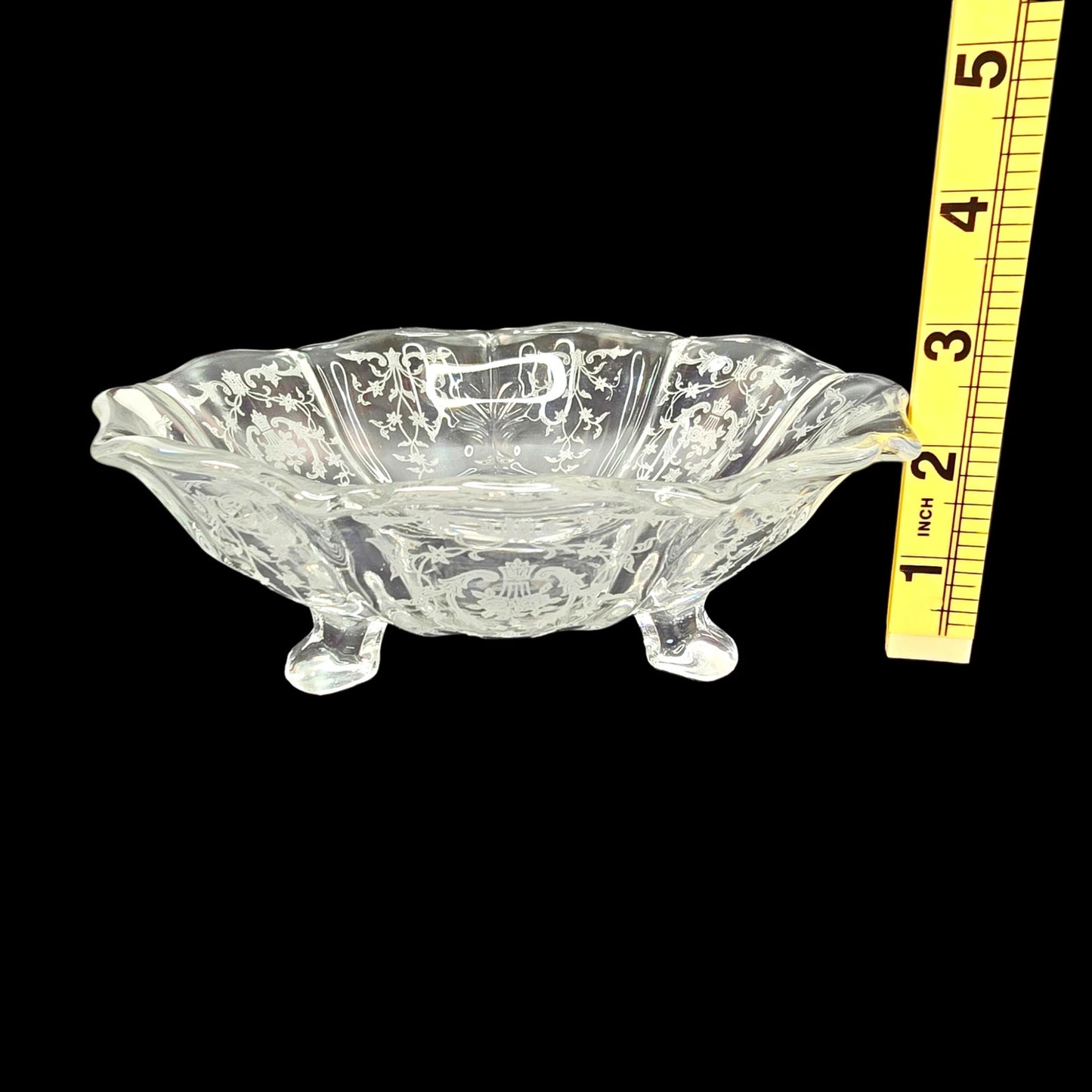 Vintage Fostoria Navarre Etched Clear Glass 3-Toed Scalloped Bon Bon Bowl 7"