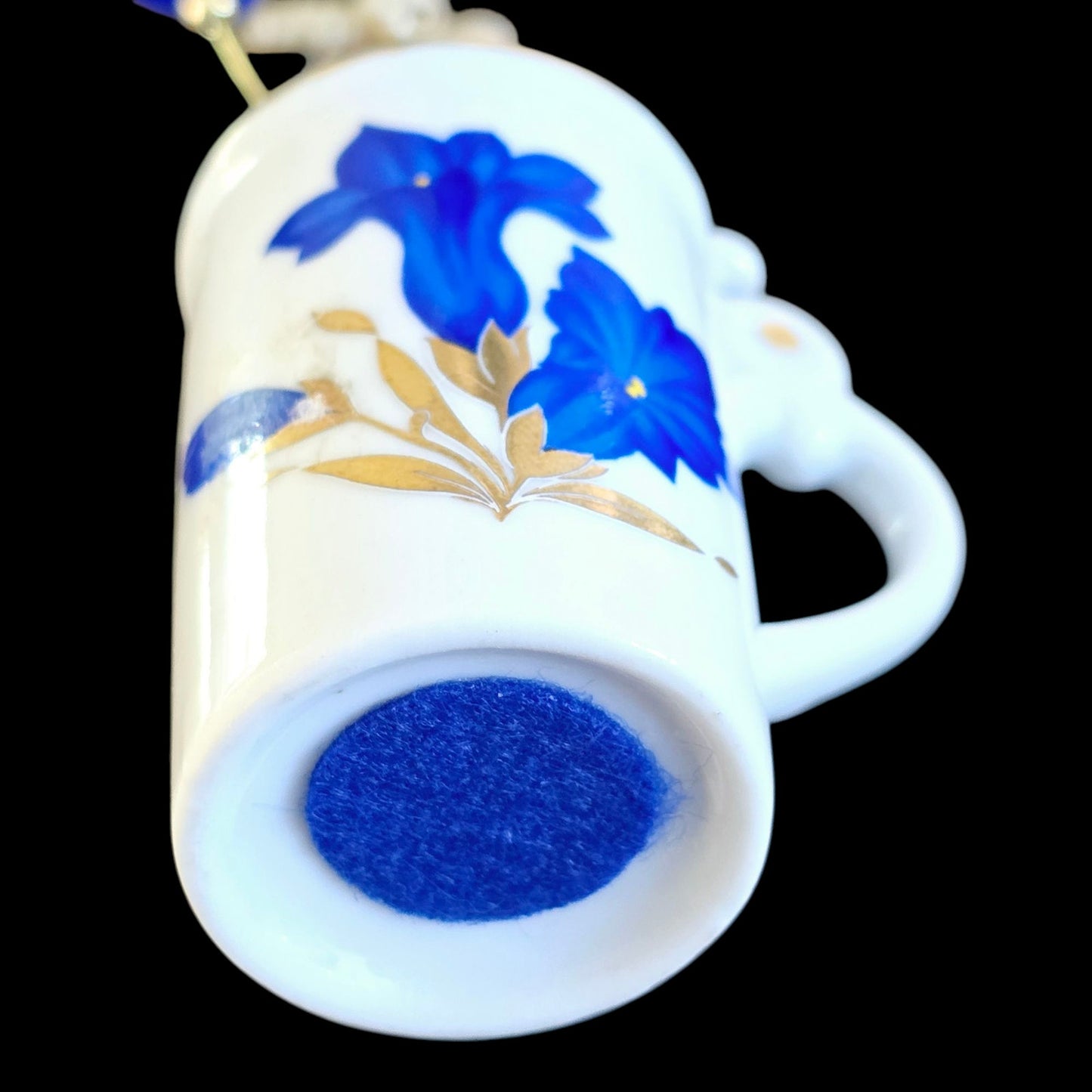 Vintage "Grandma's Earring" Cobalt Petite Beauty Salt Shaker Hat Pin Display
