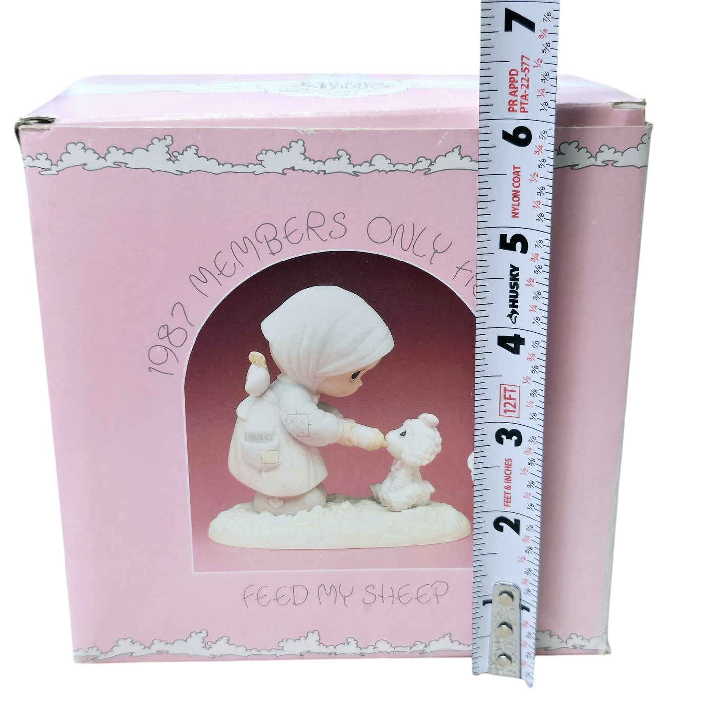 Vtg 1987 Feed My Sheep Precious Moments Figurine Members Only Piece with Box