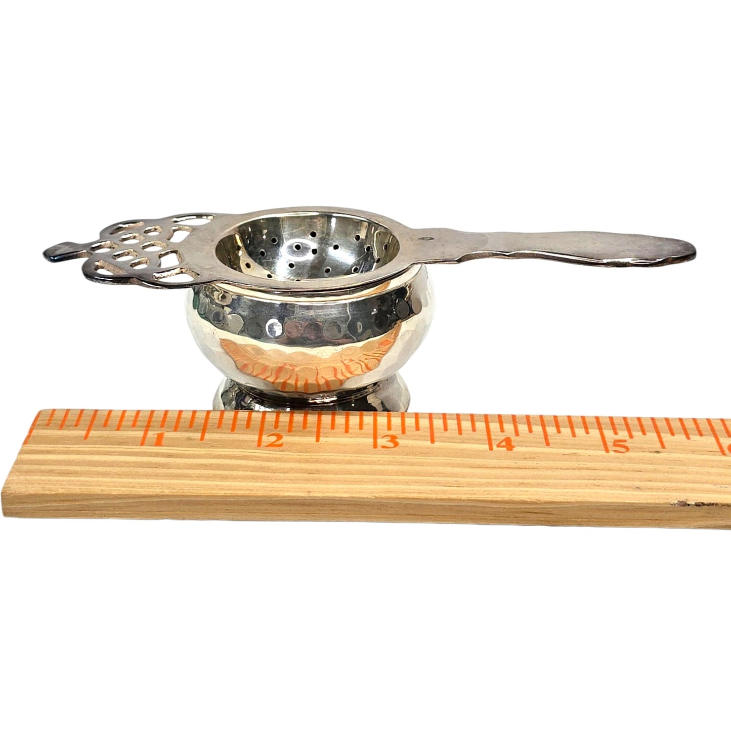 Vtg Warwick Tea Strainer with Bowl Hammered Silver Plated Item No 7094