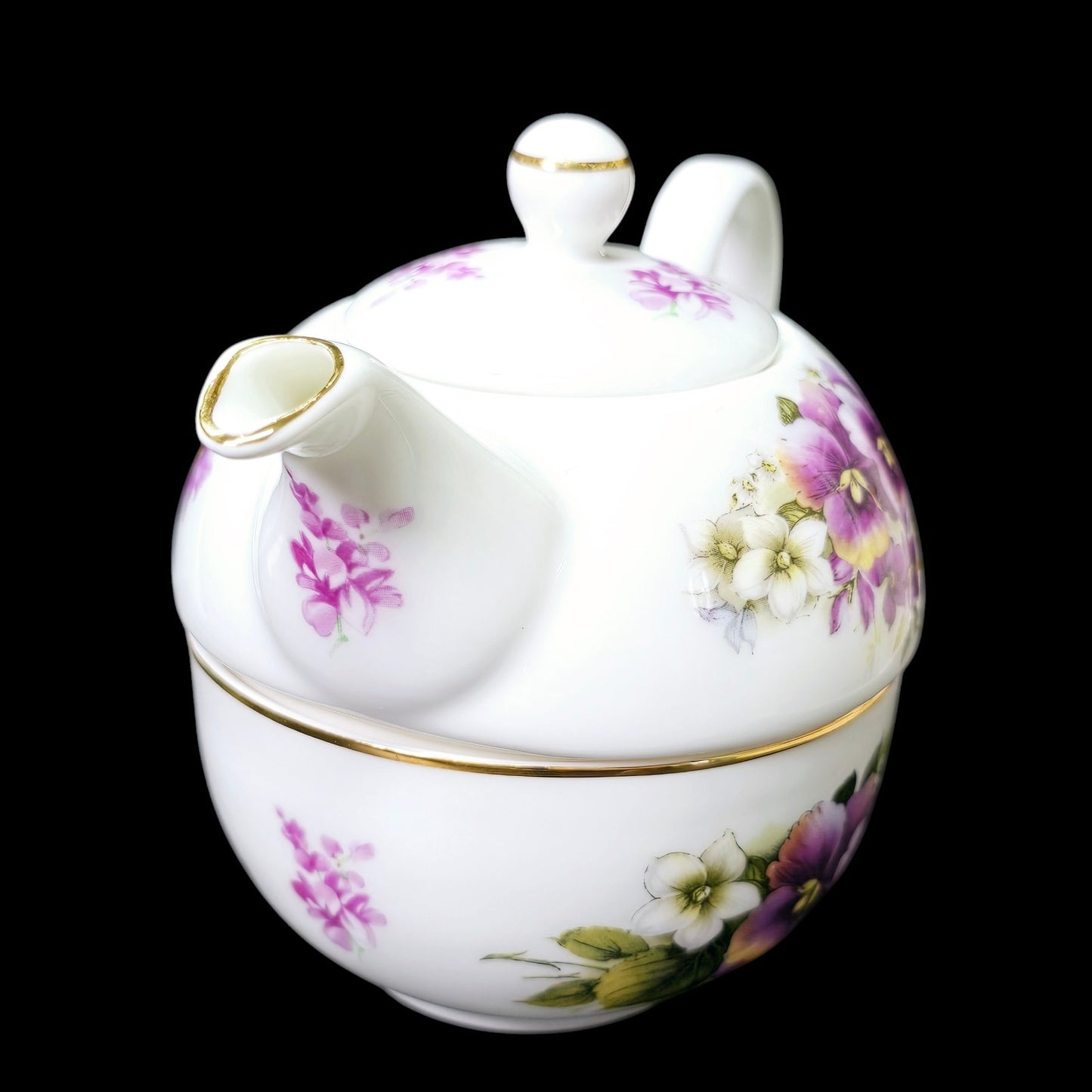 Vintage Dunn & Bennett England Tea-for-One, Stackable Teacup and Teapot DJB England