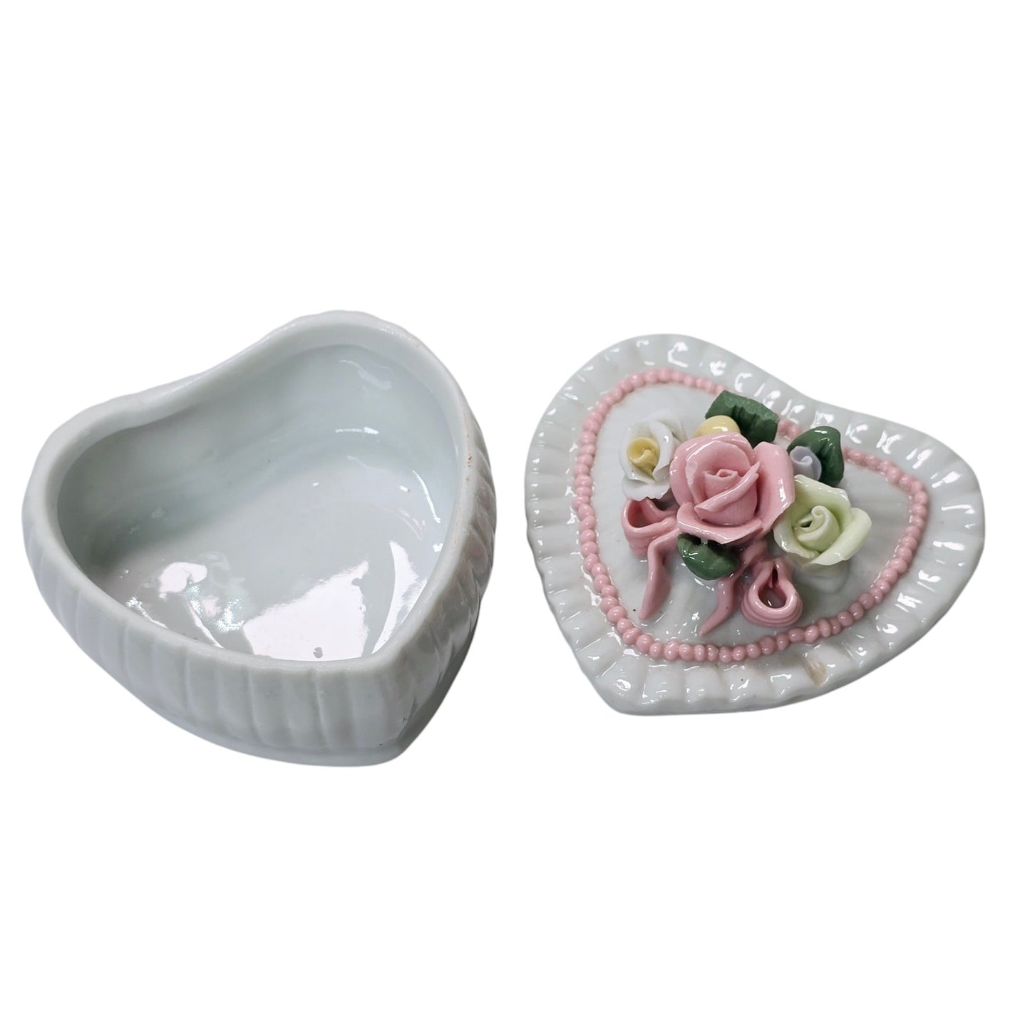 AS IS Vintage Heart Shaped Porcelain Trinket Box Ring Holder with Roses Accents