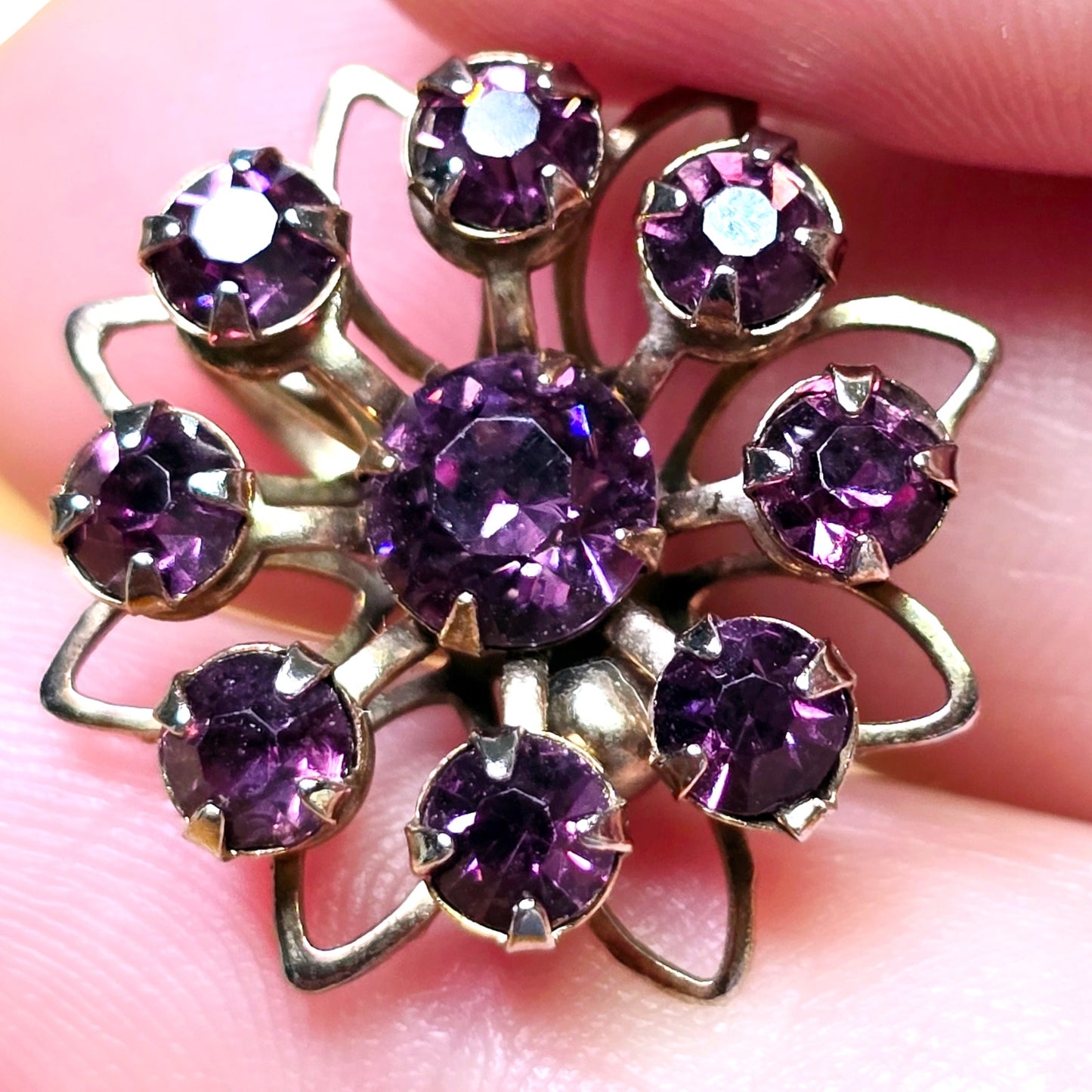 Vintage Purple Rhinestine Screw-Back Clip On Earrings, Shade of Purple Amythest Color, Flower Shape