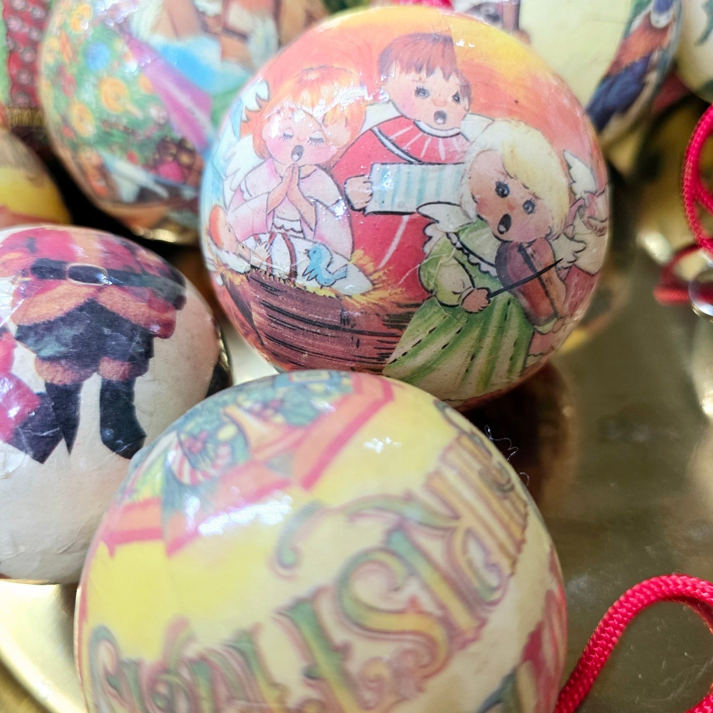 Lot of 16 Vintage Decoupage Paper Mache Christmas Ball Ornaments