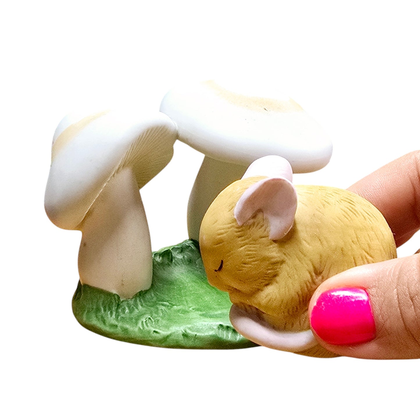 Woodland Surprises MOUSE Jacqueline B Smith 1984 Handpainted Fine Porcelain FLAW