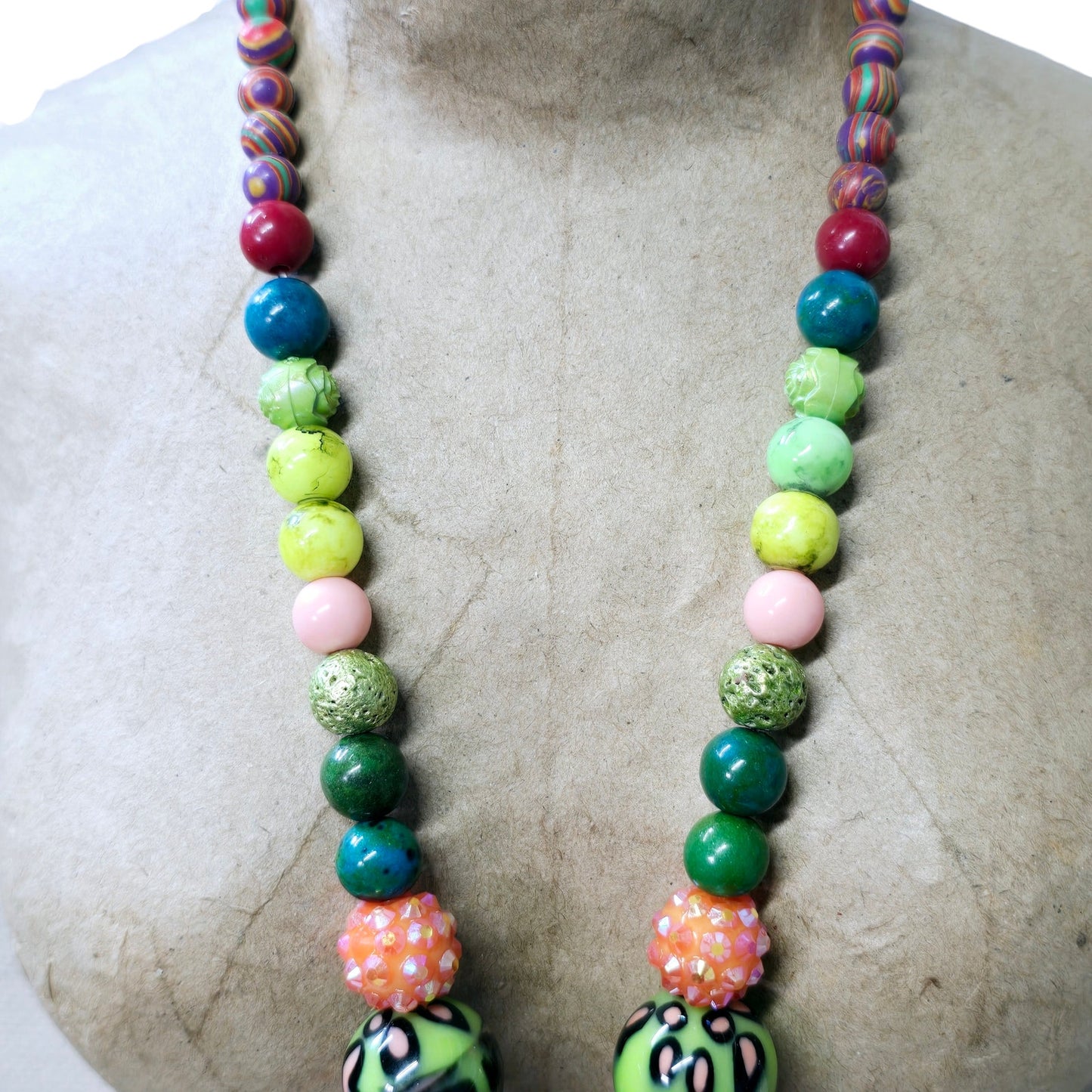 * Colorful Hand-Crafted Stretch Beaded Necklace