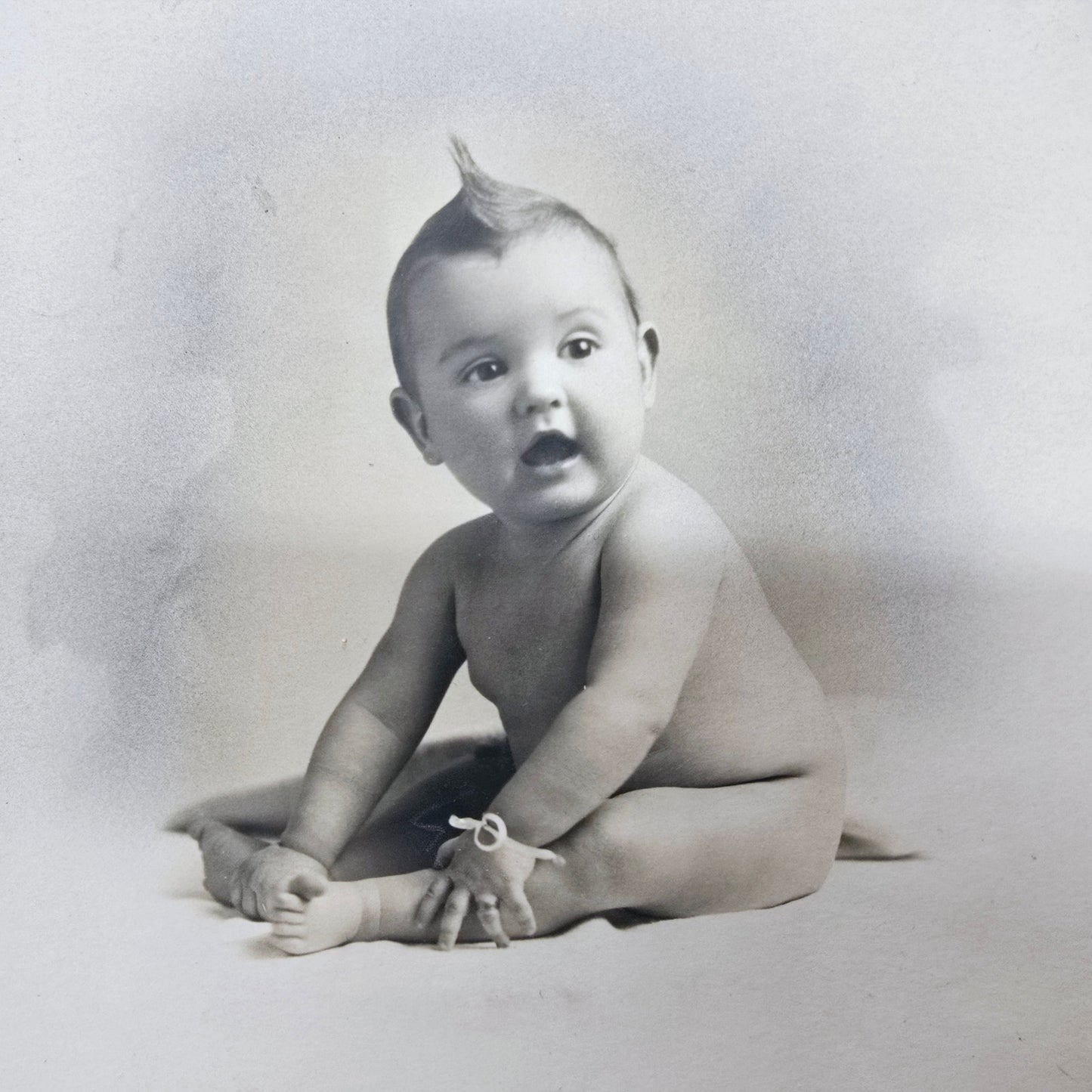 Antique 3 Pose Hartsook Baby Photos, Framed, Adorable Triplets