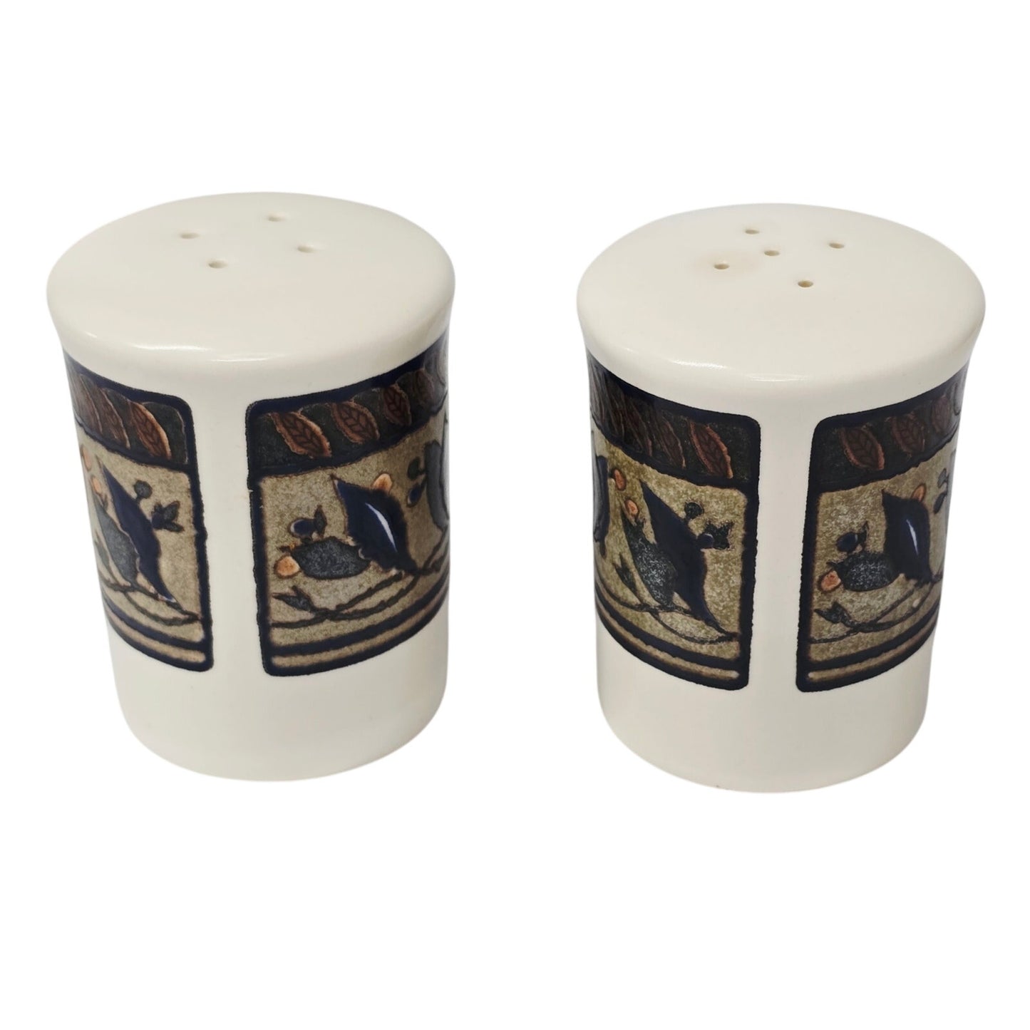 Mikasa Arabella Intaglio Salt and Pepper Shakers CAC01 - Malaysia Stoneware