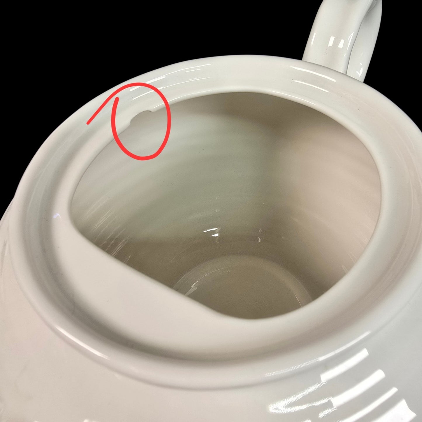 Portmeirion Sophie Conran White Teapot 2pt Rippled Ceramic Tea Pot READ