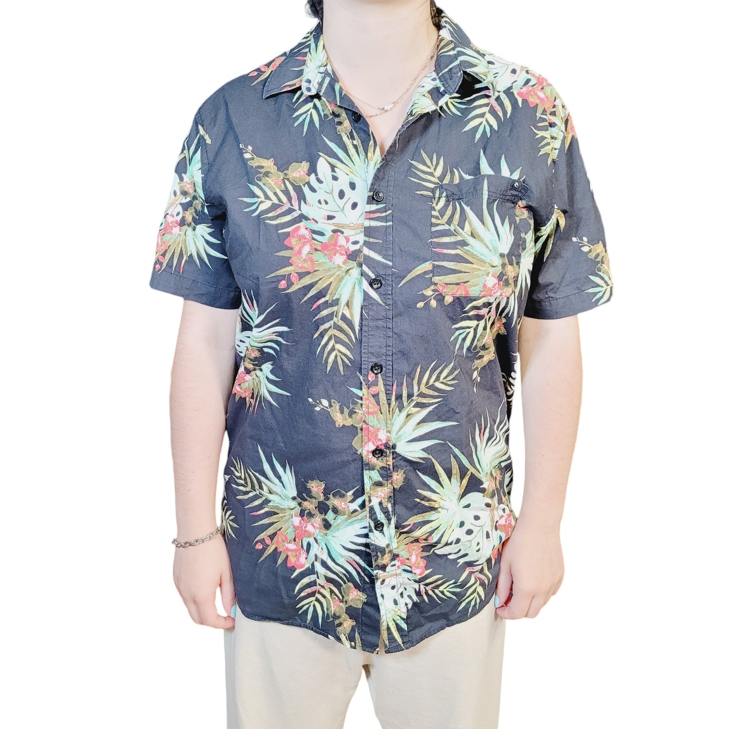 Rip Curl Black Hawaiian Floral Short Sleeve Button-Up Shirt, Size M