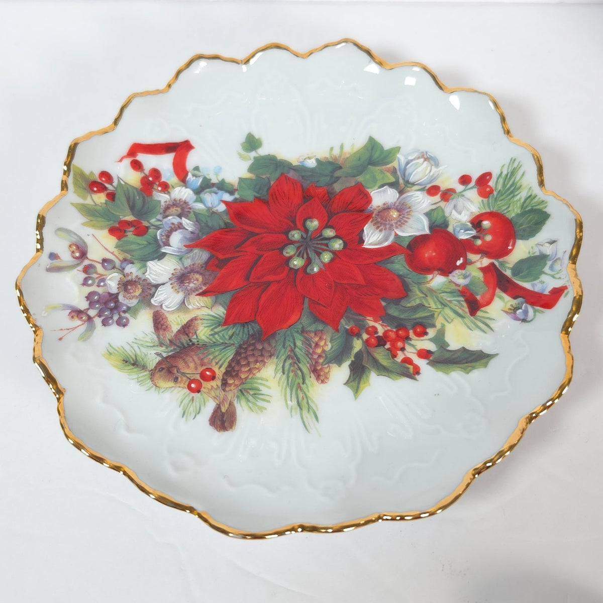 Lois White CreARTive Treasures Christmas Teacup Saucer Spoon Poinsettia