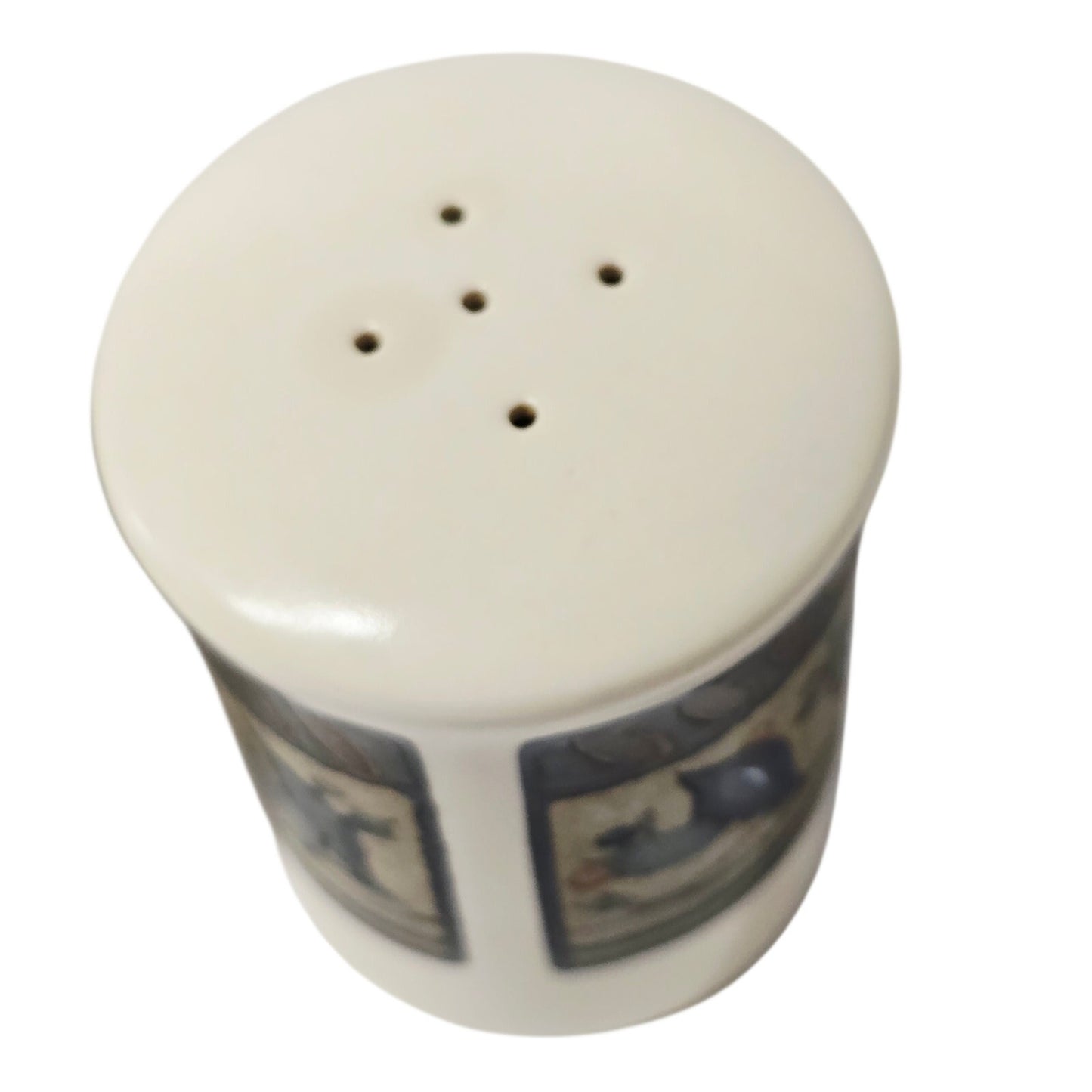 Mikasa Arabella Intaglio Salt and Pepper Shakers CAC01 - Malaysia Stoneware