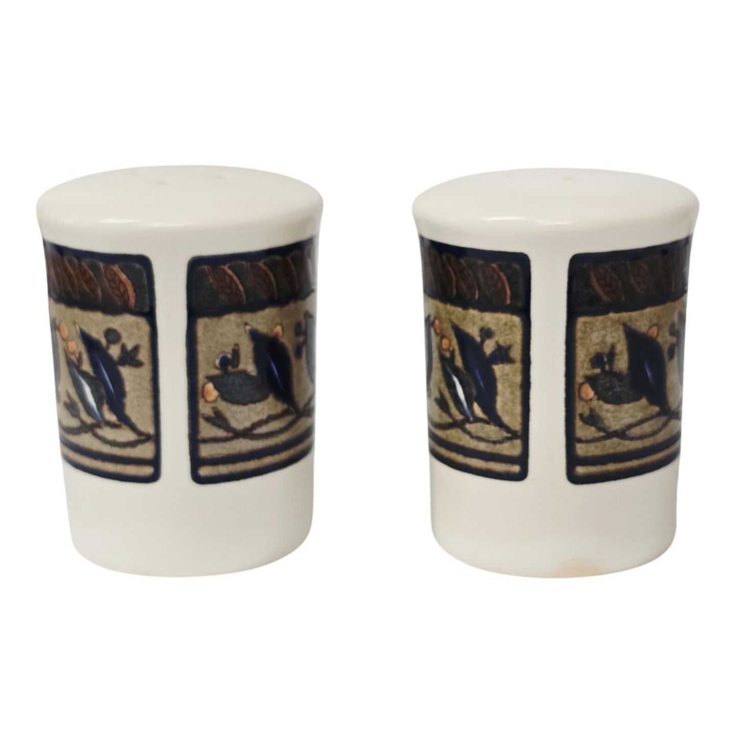Mikasa Arabella Intaglio Salt and Pepper Shakers CAC01 - Malaysia Stoneware