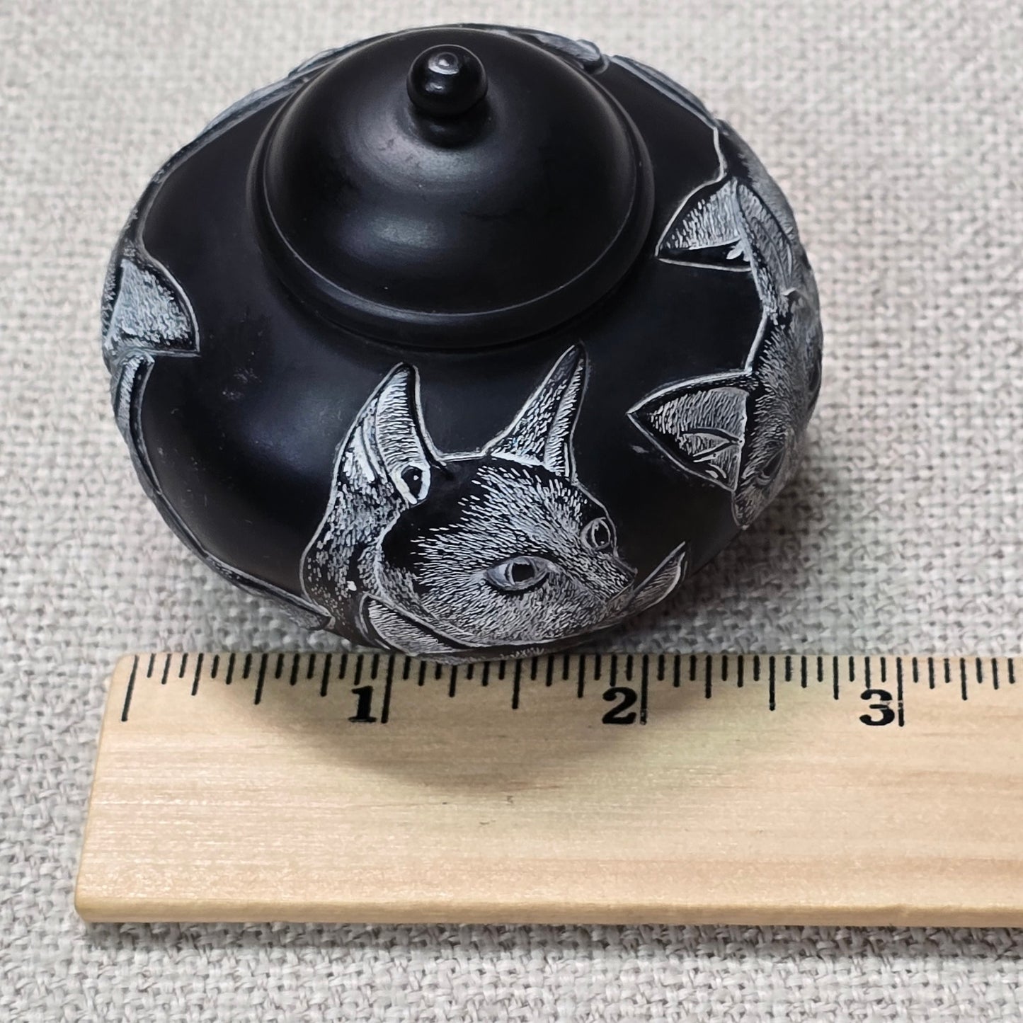 Harmony Kingdom Jardinia ROYAL FAMILY Inscribed Cats Cachepot Trinket Box