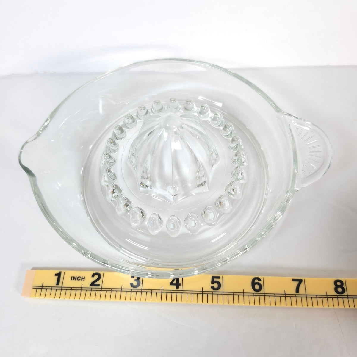 Italian Clear Glass Citrus Juicer Reamer Lemon Orange Squeezer with Spout