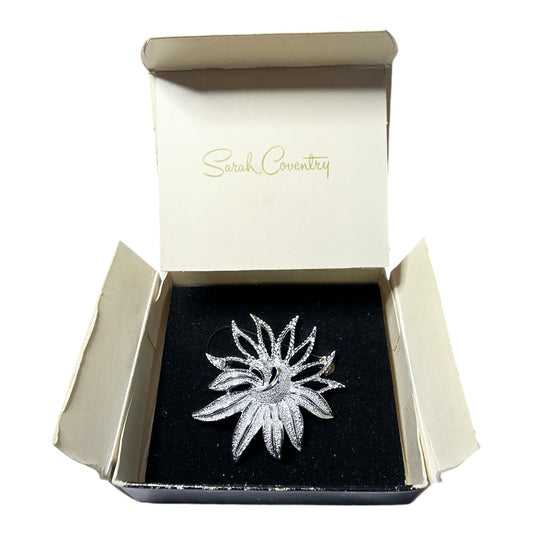 Silver Tone Sarah Coventry Vintage Poinsettia Flower Brooch in Original Box