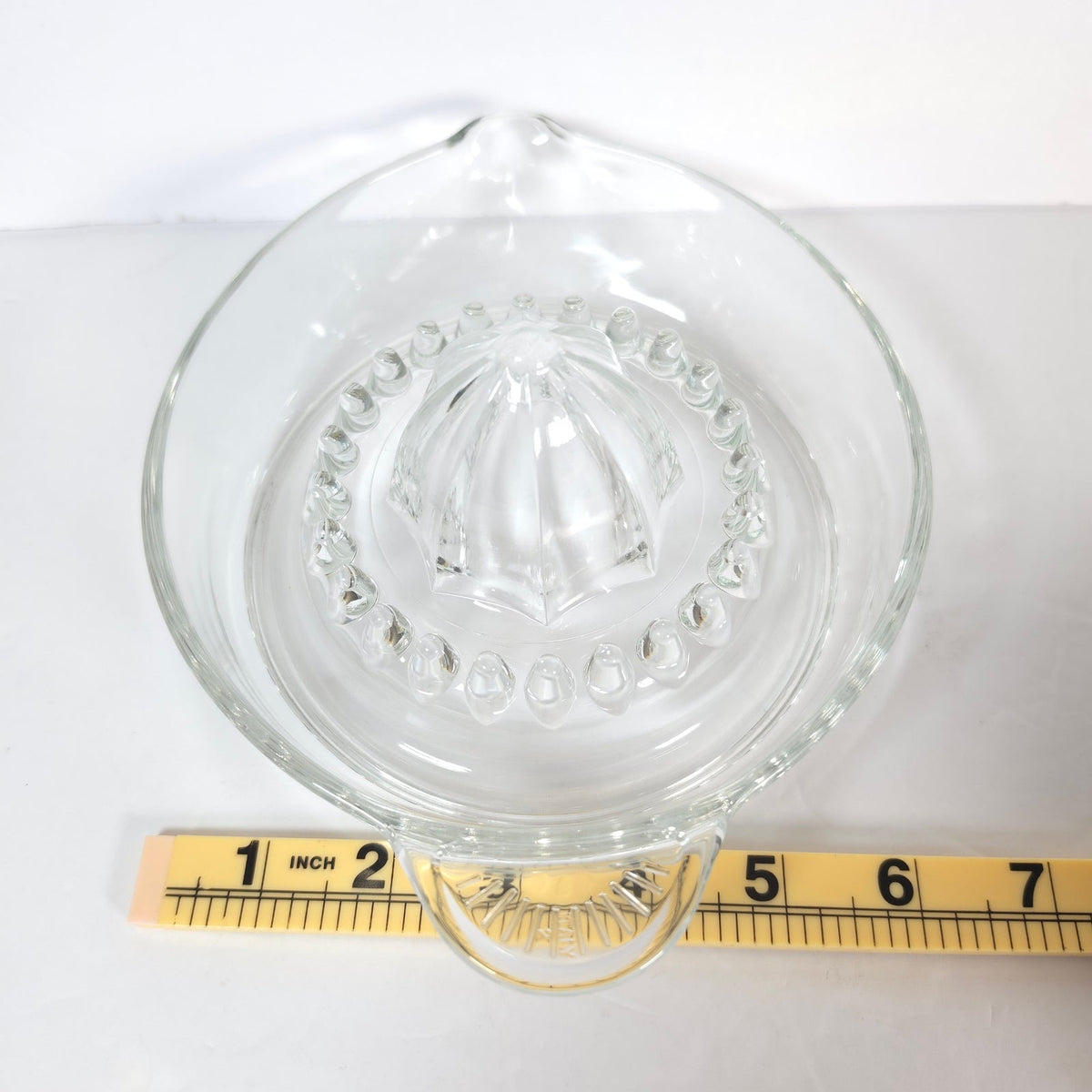 Italian Clear Glass Citrus Juicer Reamer Lemon Orange Squeezer with Spout