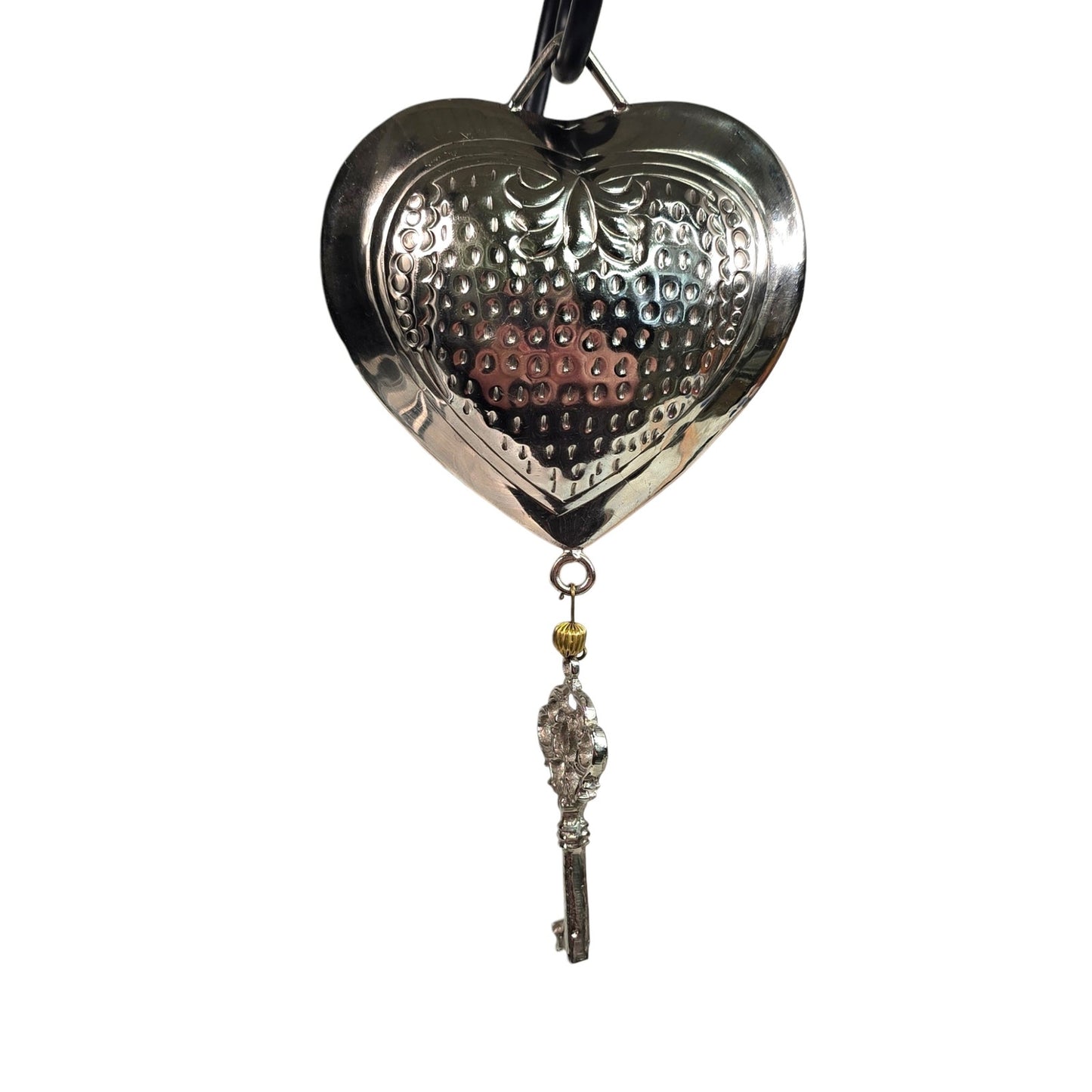 Vintage Metal Puffy Heart Hanging Decor Brass Keyhole & Hanging Skeleton Key