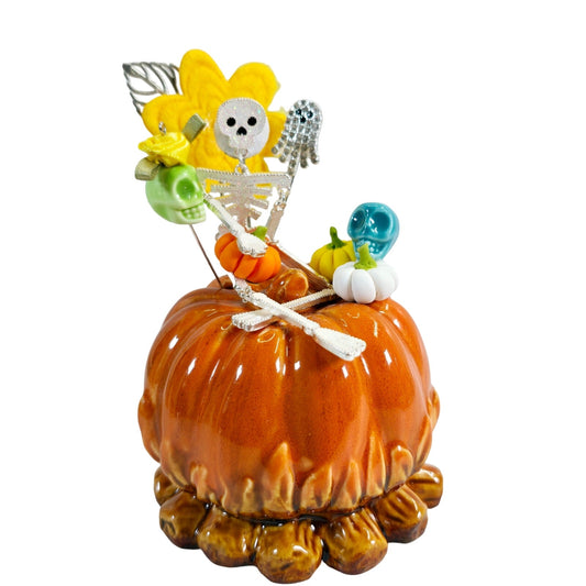 Posable Skeleton on Pumpkin Shaker, Pin Display