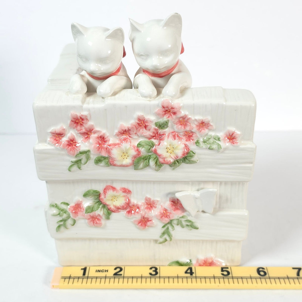 Punch Studio Ceramic Kitten Cat Bookend Pink Bows Floral Garden Wall READ
