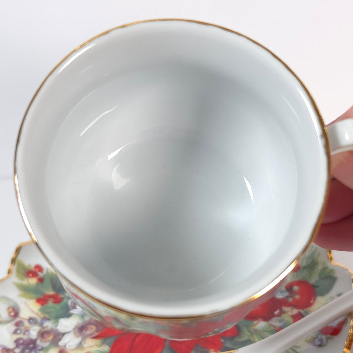 Lois White CreARTive Treasures Christmas Teacup Saucer Spoon Poinsettia