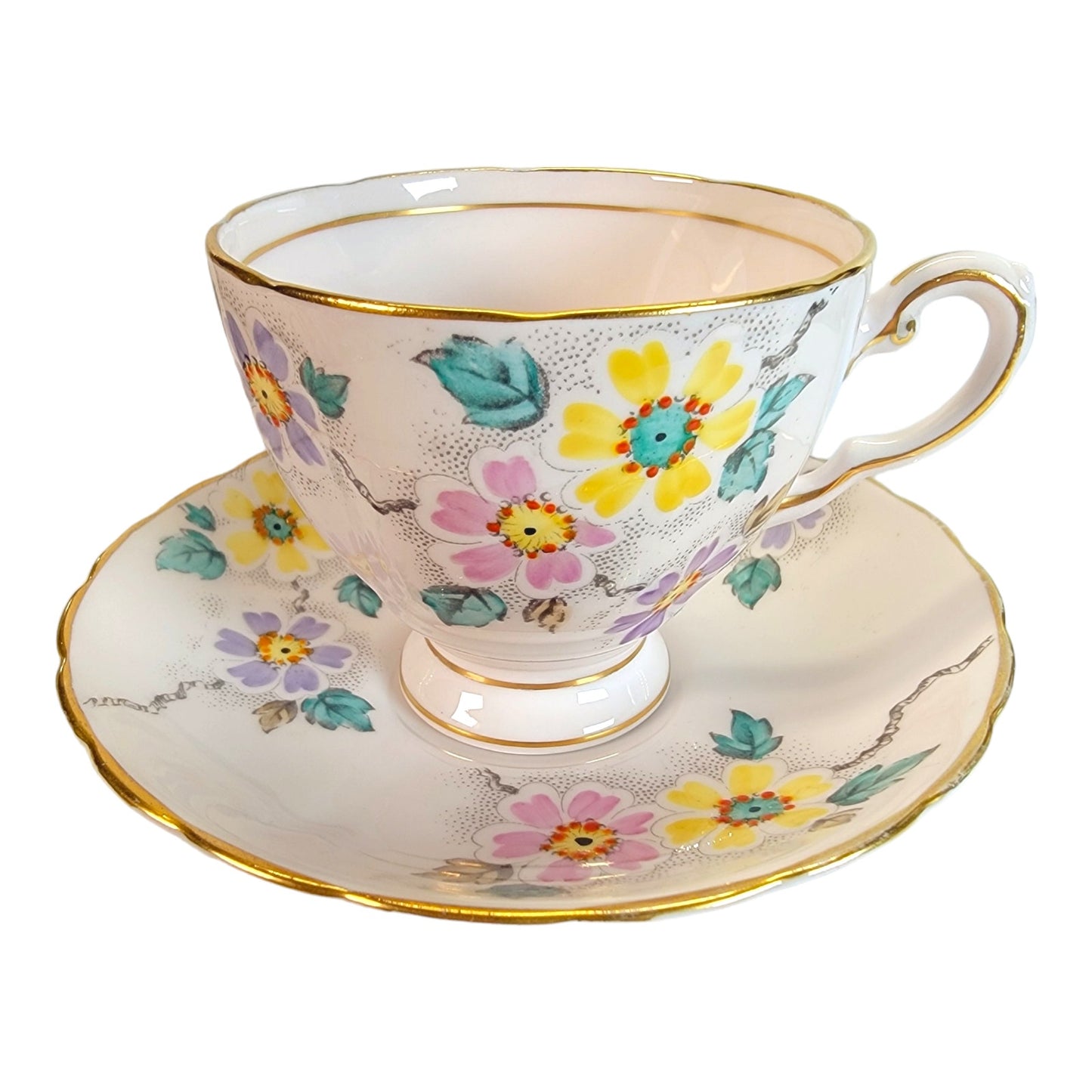 Tuscan English Bone China Teacup and Saucer, Daisies, Made in England, Blush Pink