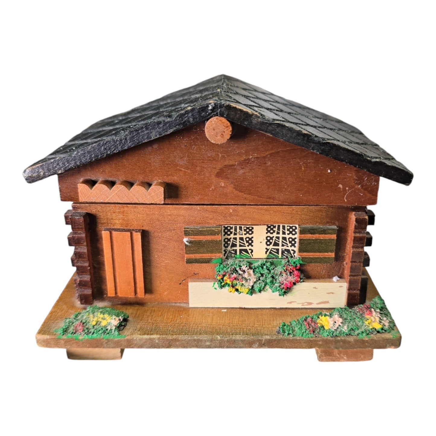 Vintage Toyo Wood Cabin Music Box, Plays when Lid is Opened