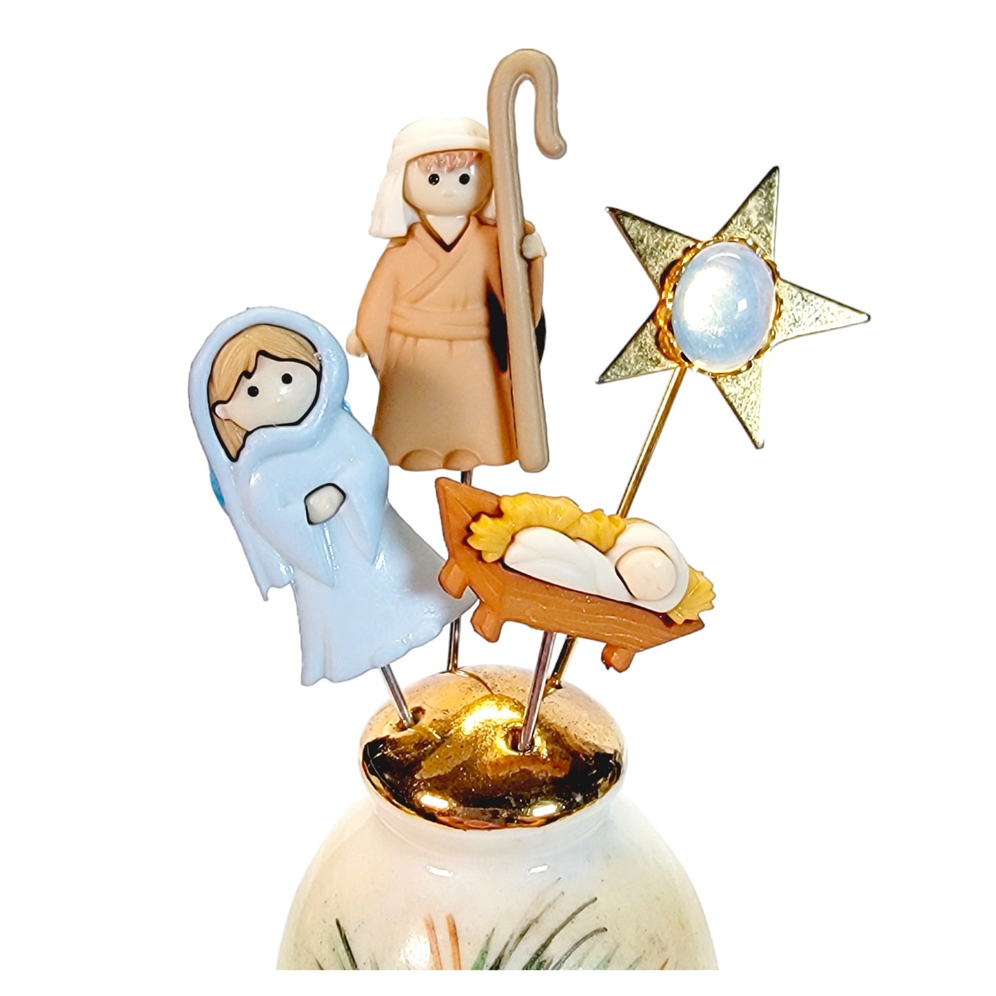 Nativity, Holy Family in Pine Cone Theme Shaker Display with 4 Pins