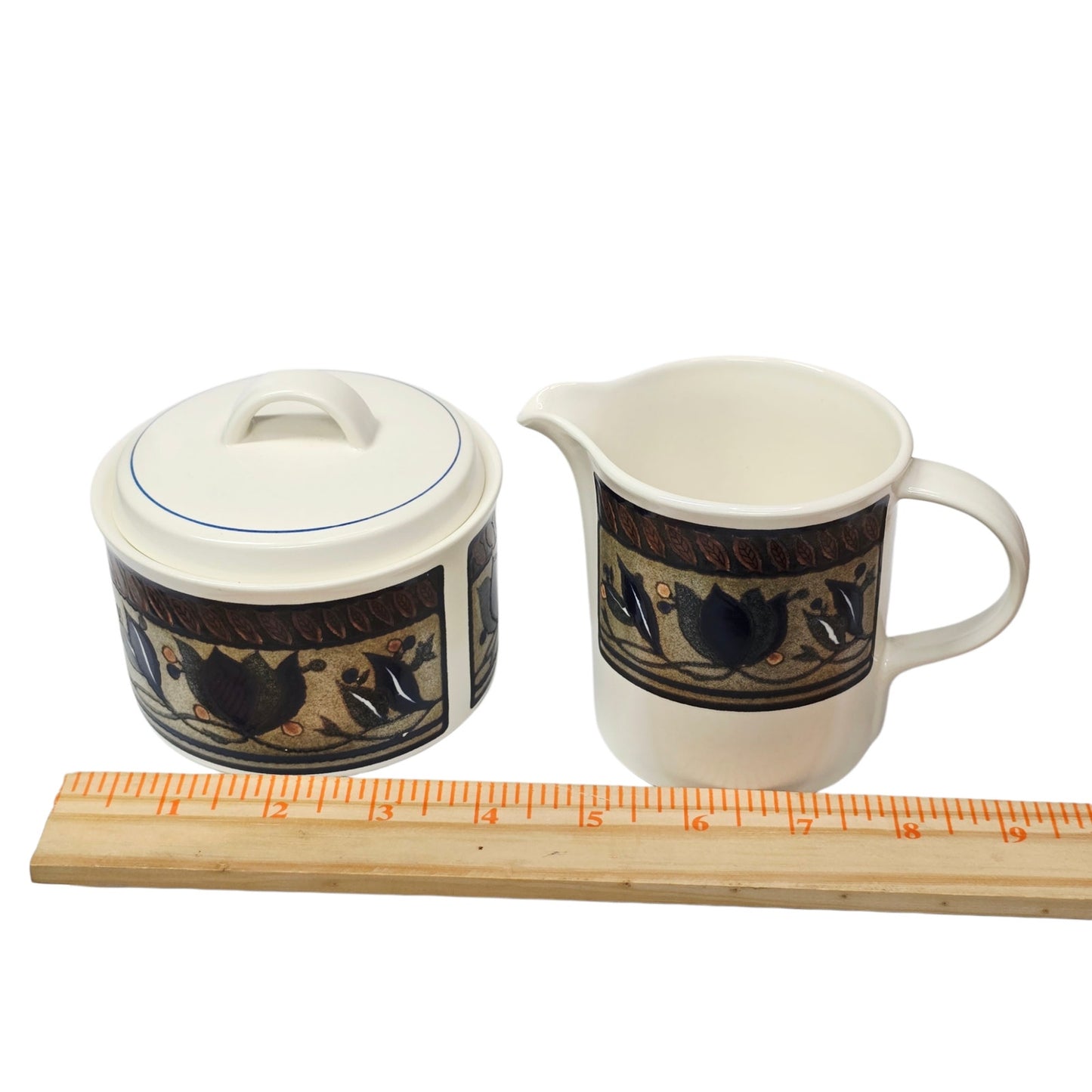 Mikasa Arabella Creamer and Covered Sugar Bowl Set Intaglio CAC01 Malaysia