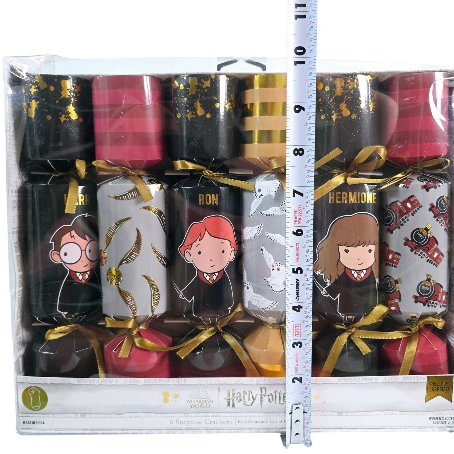 New in Box Warner Bros. Harry Potter Surprise Crackers 6pk Socks