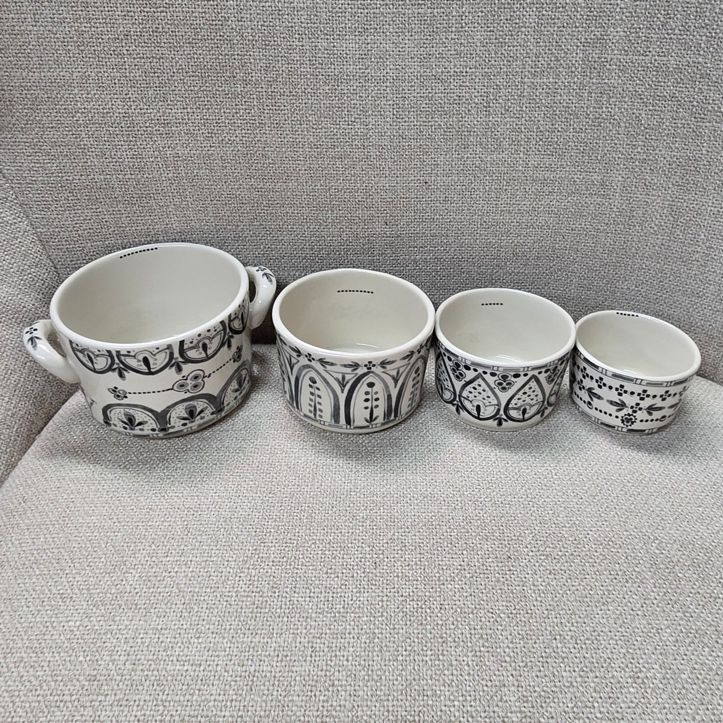 Anthropologie Black & White Handpainted Stoneware Nesting Measuring Cups