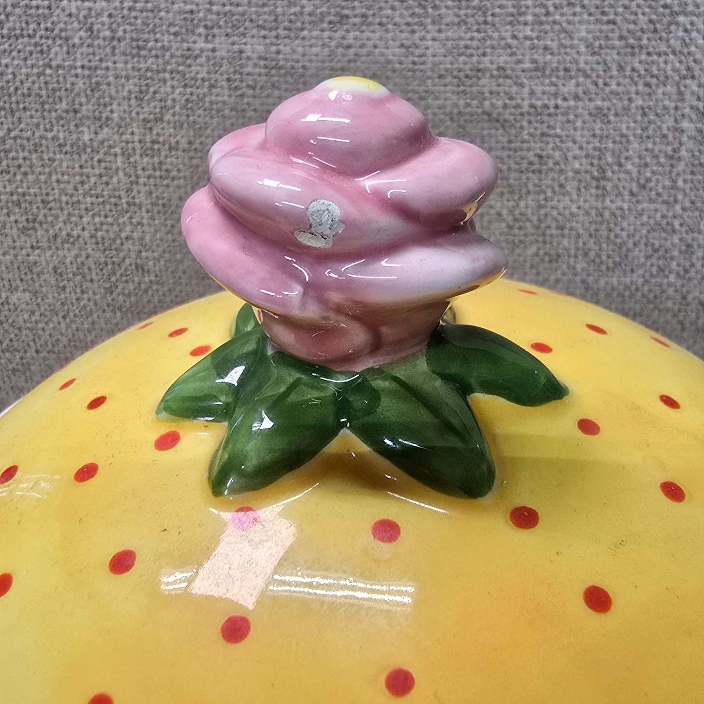 AS IS VTG 1997 ME Mary Engelbreit Ceramic Teapot, Yellow Pink Flower 8”, Flaw