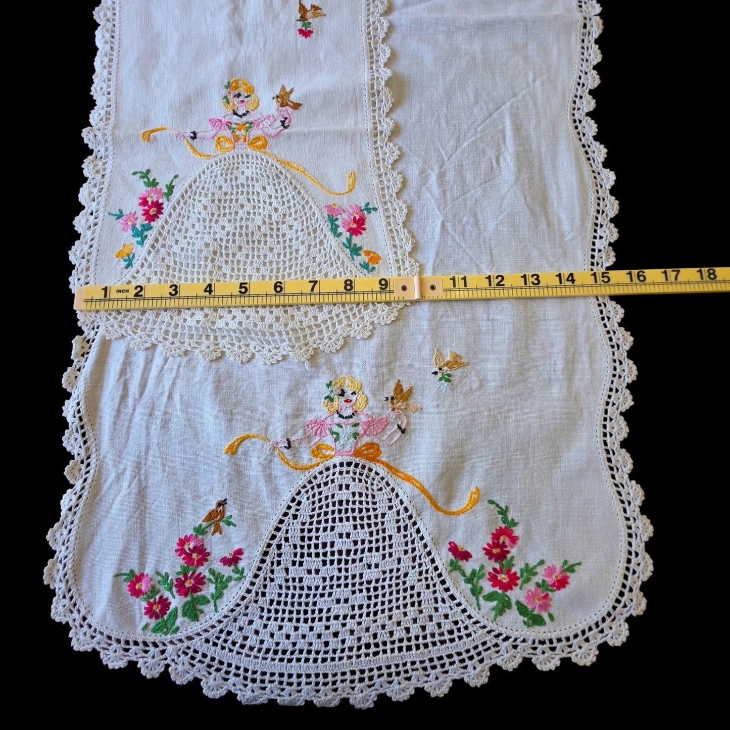 Vintage 3 Pc Crinoline Lady Dresser Scarf Set Linen Crochet Lace Bow Flower Bird