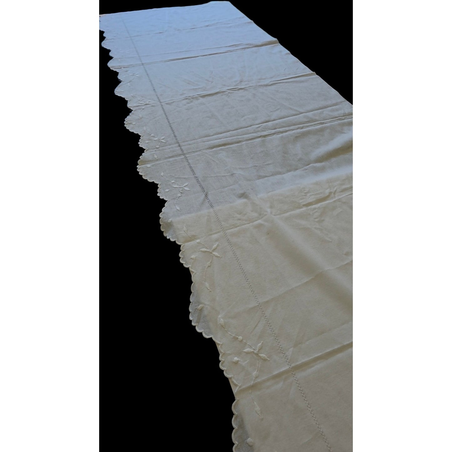 Vintage Linen Table Runner Cutwork Floral White Long Dresser Scarf 75x22