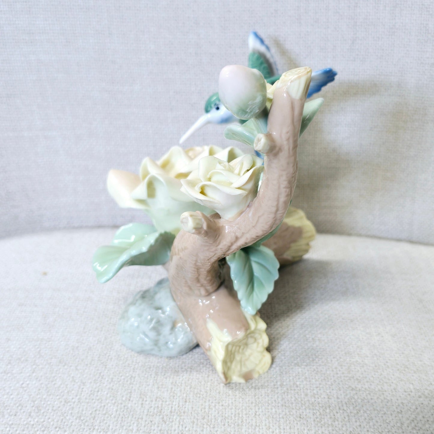 Vintage Hummingbird Tabletop Floral Porcelain Sculpture