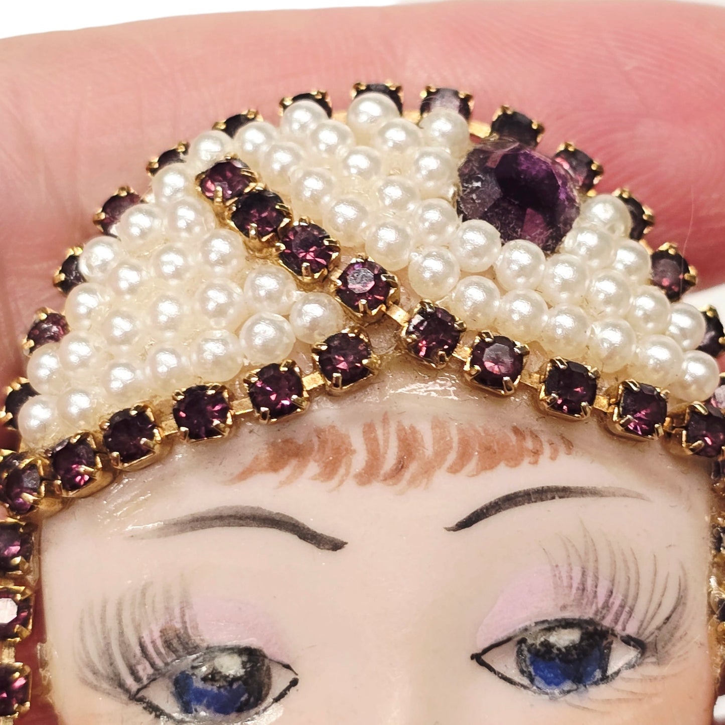 Vintage Art Deco Lady Face Brooch Signed Rhinestone Faux Pearl Flapper 1990 Pin