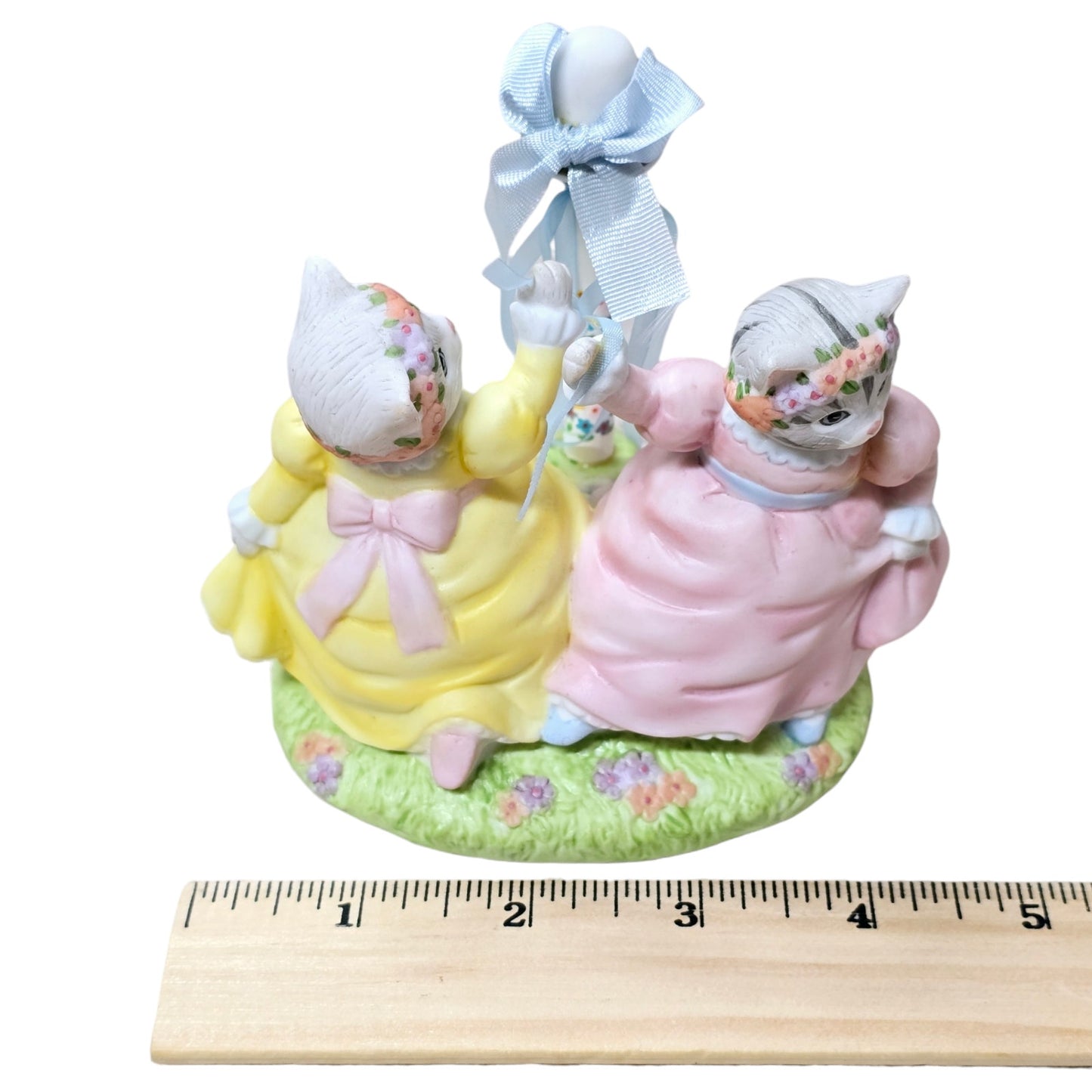 Schmid Kitty Cucumber Priscilla "Dance 'Round the Maypole" 1992 4th and Final Annual Cat Figurine