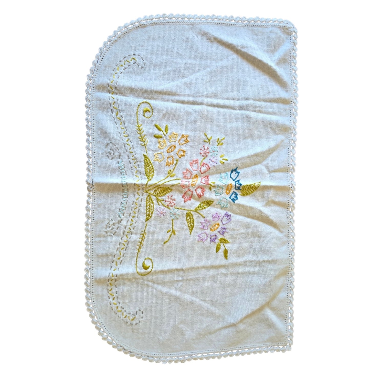 Vintage Embroidered Floral Scalloped Linen Placemat Dresser Scarf 17x10 Oblong