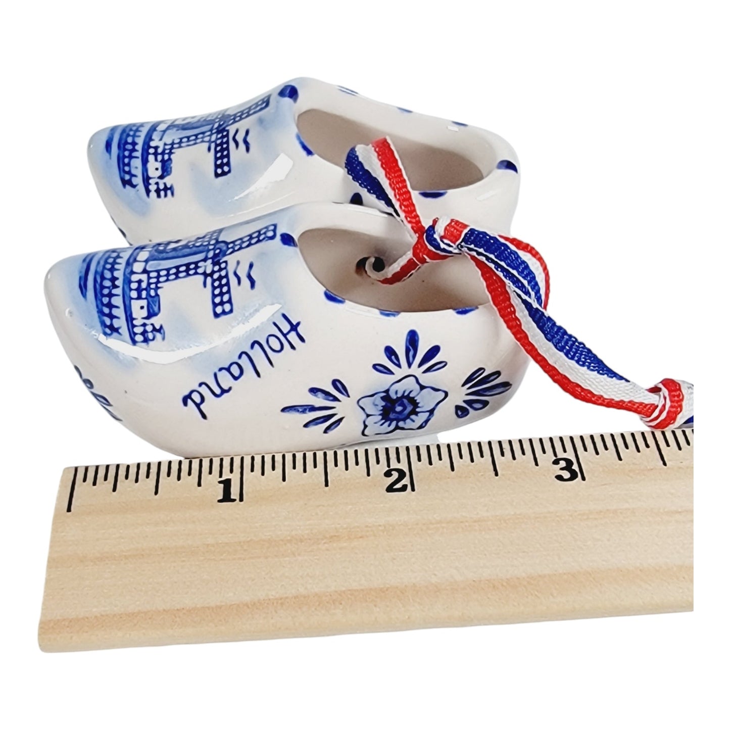 Pair of Tiny Hand-Painted Delft Blue Holland Ceramic Shoes Ornament 3" W