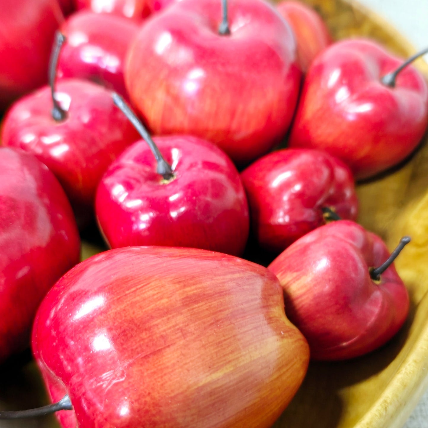 Large Vintage Shallow Bowl Filled With Vibrant Red Apples in Various Sizes