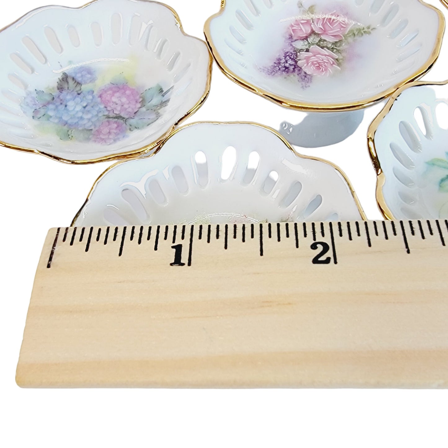 Lois White CreARTive Treasures Tiny Sugar Pedestals / Ring Dish, Set of 5