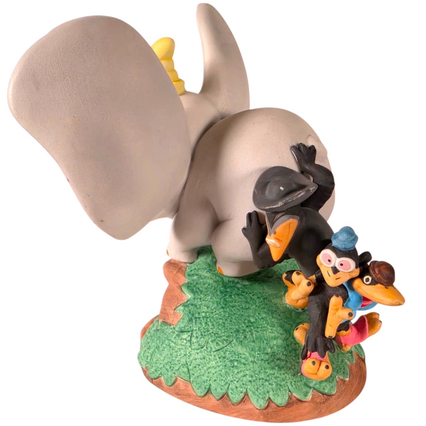 Vintage Disney Magic Memories Dumbo Figurine Limited Edition Walt Disney Artists
