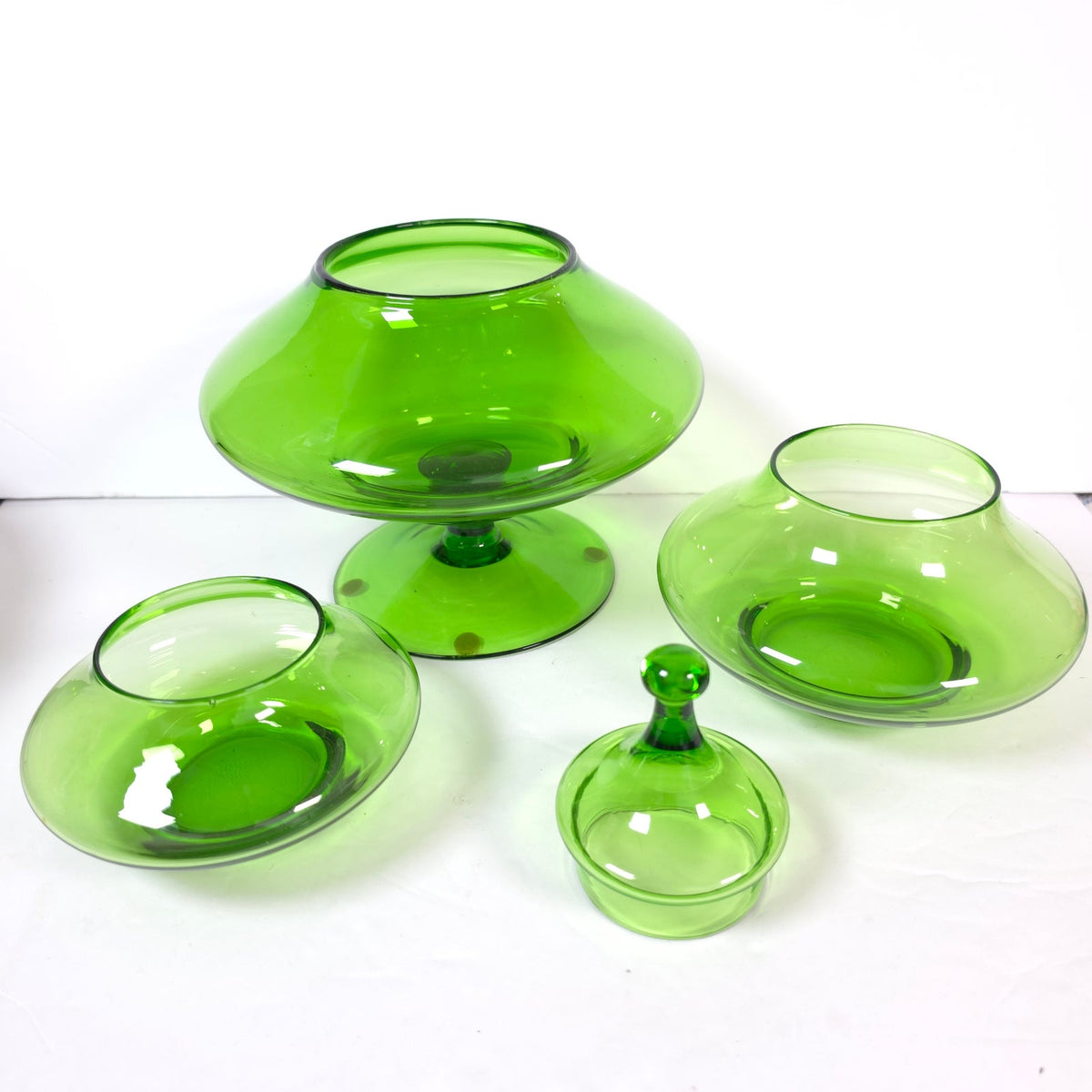 Vtg MCM Empoli Green Glass Christmas Tree Stacking Candy Apothecary Jar 4 Piece